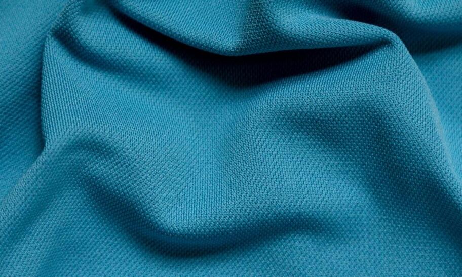 Jakie są najnowsze trendy w projektowaniu plis?