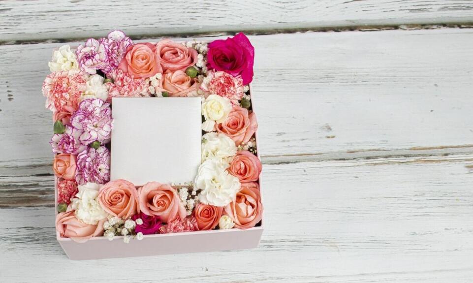 Flowers boxy a najnowsze trendy florystyczne Flowers boxy a najnowsze trendy florystyczne