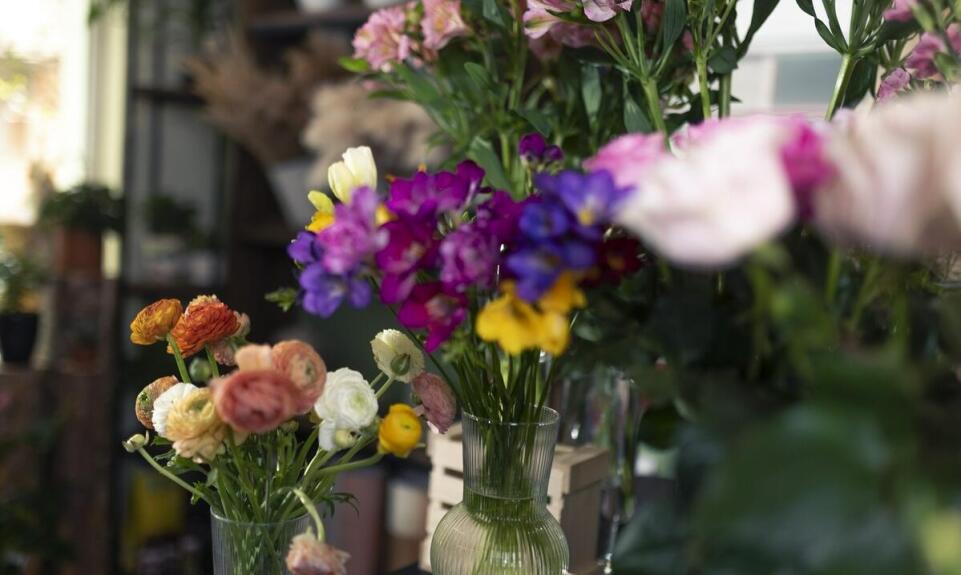 Trendy florystyczne w dekoracjach eventowych - nowości z Katowic Trendy florystyczne w dekoracjach eventowych - nowości z Katowic
