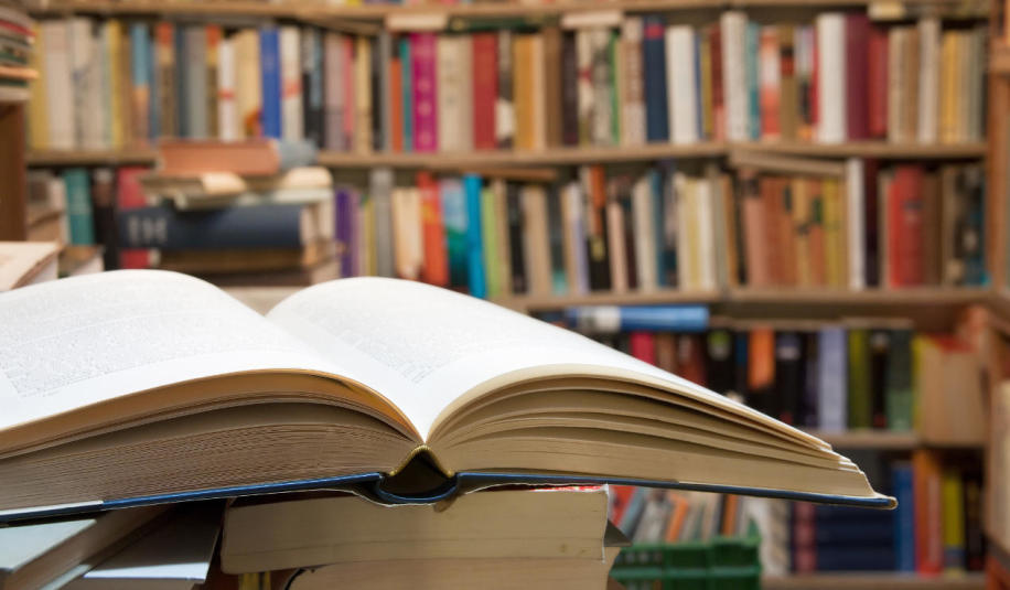 Użyteczne publikacje z zakresu gerontologii. Przegląd pozycji Użyteczne publikacje z zakresu gerontologii. Przegląd pozycji