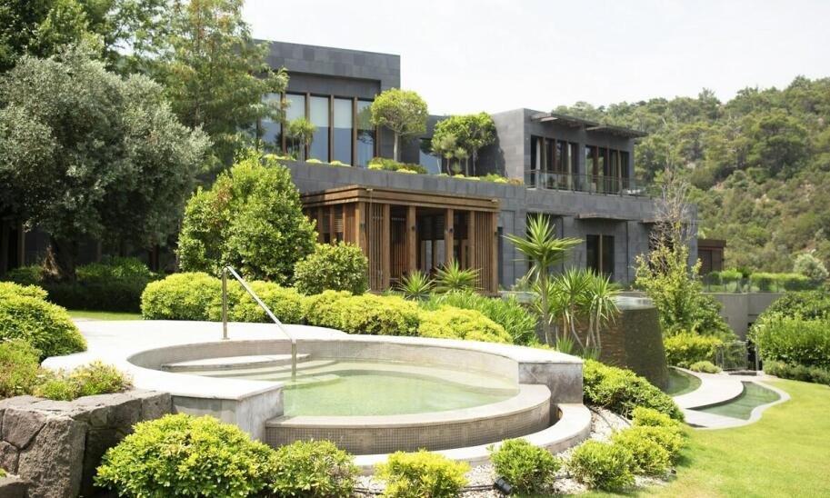 Wczasy po 50 – dlaczego warto wybrać naszą ofertę?