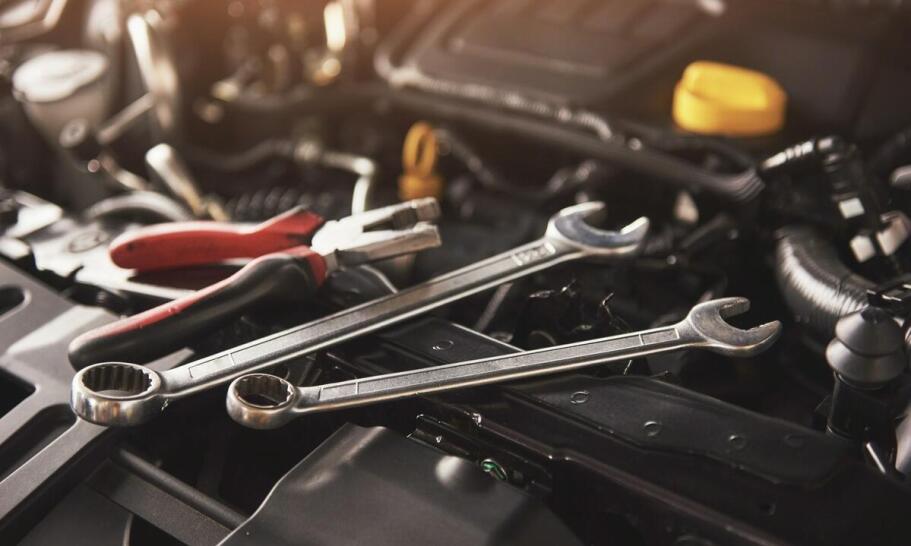 Chiptuning dla samochodów dostawczych – zwiększanie efektywności pracy pojazdu