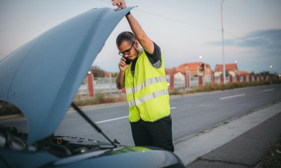 Jak skutecznie unikać awarii na drodze dzięki fachowej pomocy drogowej? Jak skutecznie unikać awarii na drodze dzięki fachowej pomocy drogowej?