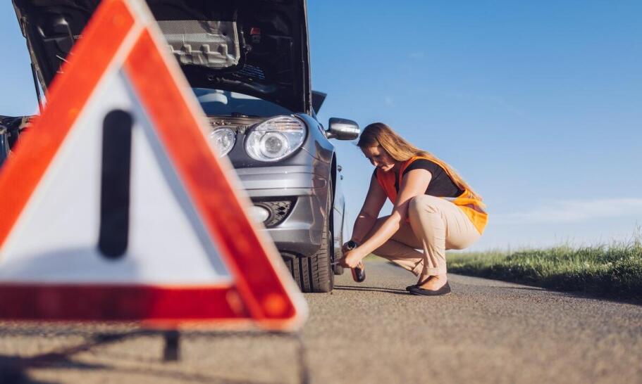 Jakie są zalety korzystania z profesjonalnych usług transportu lawetą 24/7? Jakie są zalety korzystania z profesjonalnych usług transportu lawetą 24/7?
