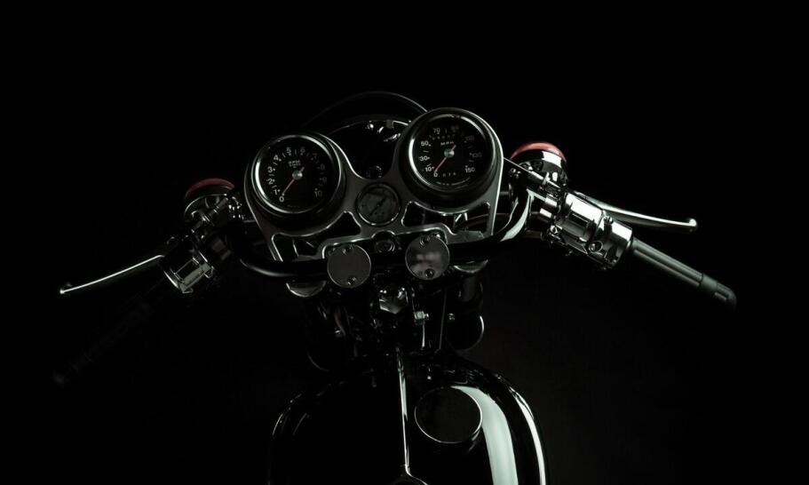 Wynajem motocykla na prezent – jak spełnić marzenie bliskiej osoby? Wynajem motocykla na prezent – jak spełnić marzenie bliskiej osoby?