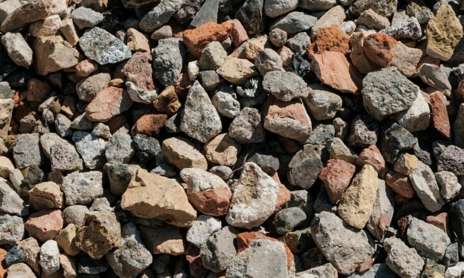 Na co zwrócić uwagę przy zakupie materiałów sypkich? Na co zwrócić uwagę przy zakupie materiałów sypkich?