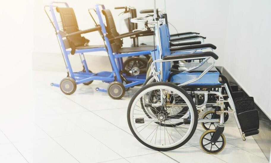 Dzierżawa łóżek rehabilitacyjnych - elastyczne warunki wynajmu dla osób prywatnych Dzierżawa łóżek rehabilitacyjnych - elastyczne warunki wynajmu dla osób prywatnych