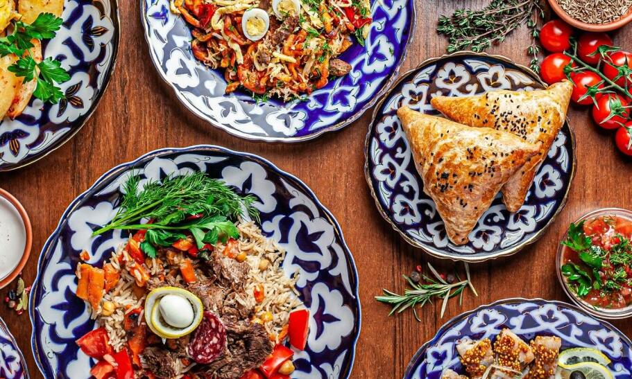 Degustacja daktyli w Algierii: Smaki, które zaskakują Degustacja daktyli w Algierii: Smaki, które zaskakują