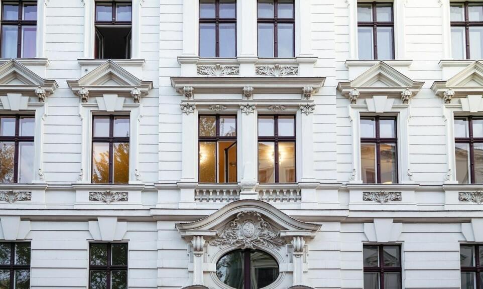 Jak wybrać odpowiednie listwy styropianowe elewacyjne? Jak wybrać odpowiednie listwy styropianowe elewacyjne?