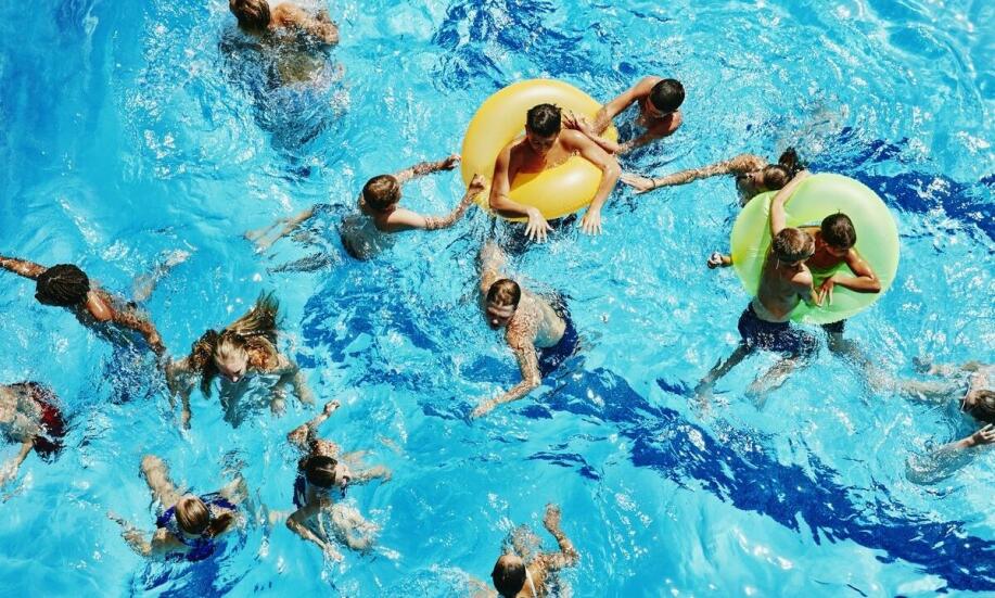 Aqua aerobik dla kobiet jako sposób na integrację i nowe znajomości Aqua aerobik dla kobiet jako sposób na integrację i nowe znajomości