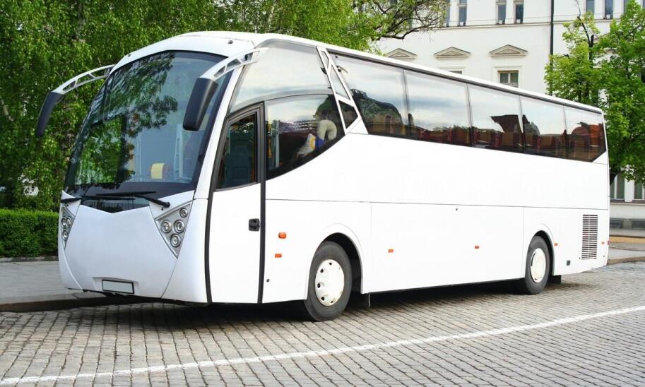 Jak wynajem busa może ułatwić organizację wycieczek szkolnych? Jak wynajem busa może ułatwić organizację wycieczek szkolnych?