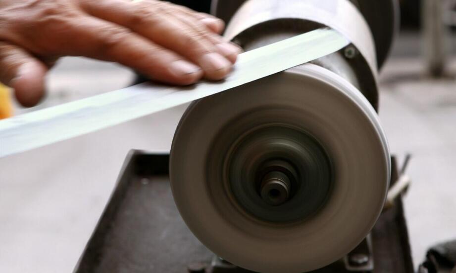 Wpływ jakości kamieni szlifierskich na końcowy efekt obróbki