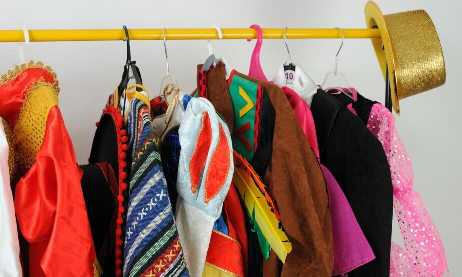 Bezpieczne materiały w produkcji lalek dla dzieci – na co zwracać uwagę?