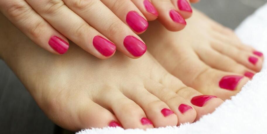 Jak pedicure hybrydowy może podkreślić Twoją osobowość?