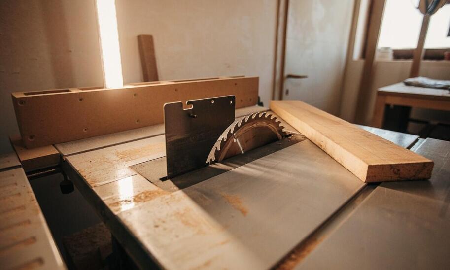 Wpływ grubosciówek na zrównoważony rozwój w przemyśle drzewnym