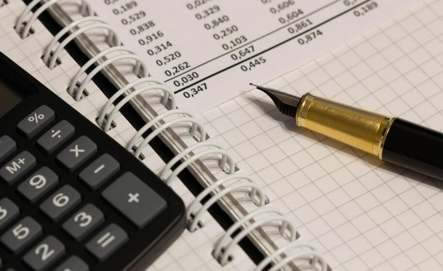 Jak poprawnie wypełnić ewidencję przychodów?