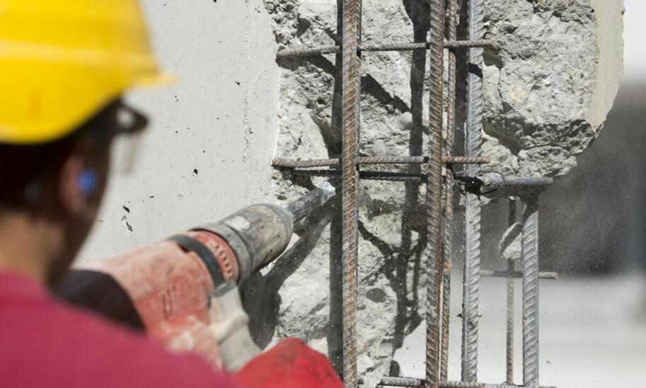 Bezpieczeństwo i precyzja: Cięcie betonu liną diamentową