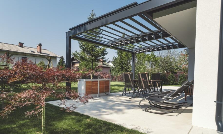 Jak zadaszenia tarasowe wpływają na funkcjonalność ogrodów zimowych?