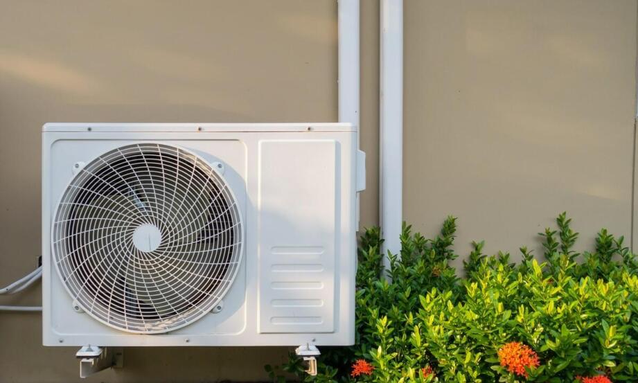 Jak instalacje wodno-kanalizacyjne współpracują z systemami odnawialnych źródeł energii?