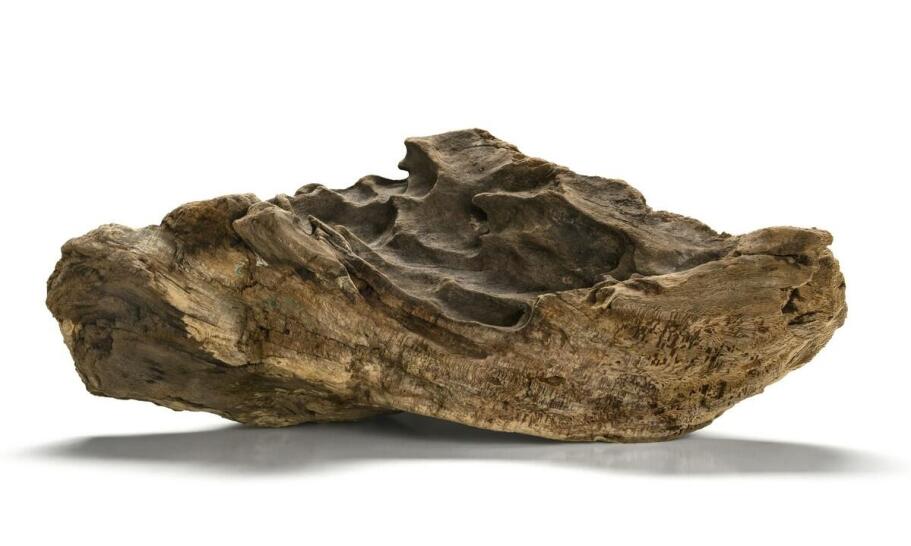 Przewaga litego drewna w produkcji mebli stylizowanych