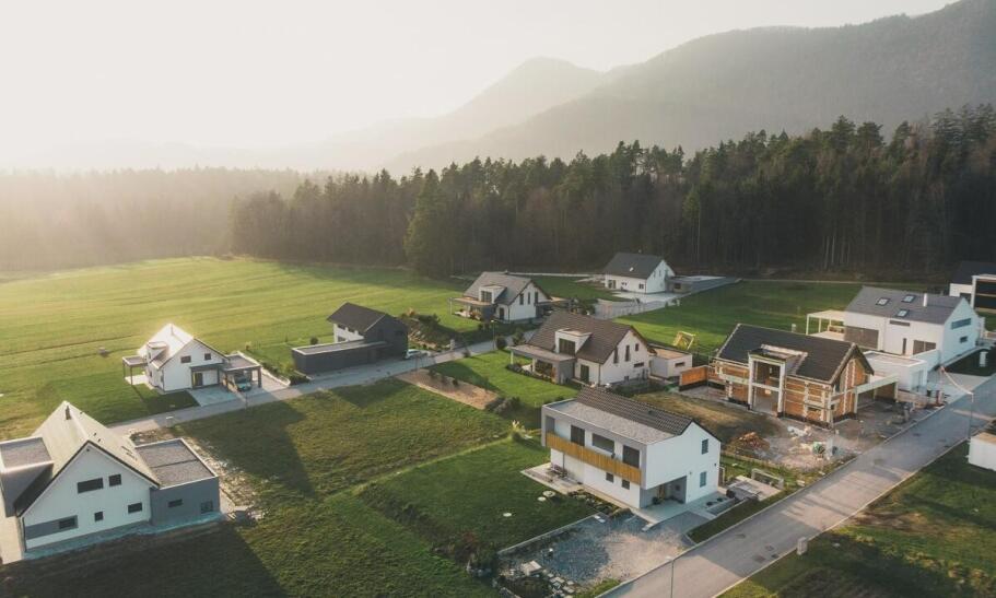 Wynajem domków blisko natury: Idealny wybór na aktywny wypoczynek