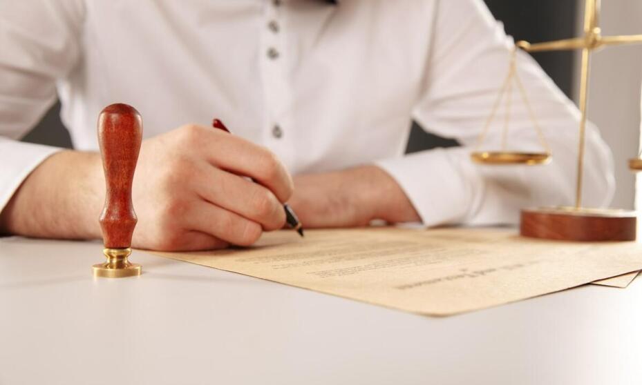 Rola kancelarii notarialnej w zabezpieczaniu transakcji nieruchomościowych