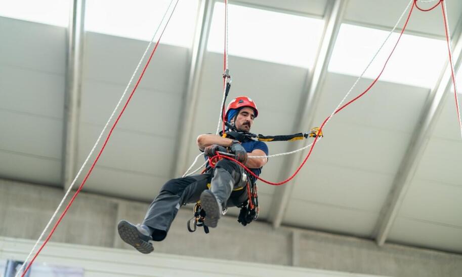 Ile kosztuje podstawowy sprzęt do wspinaczki?