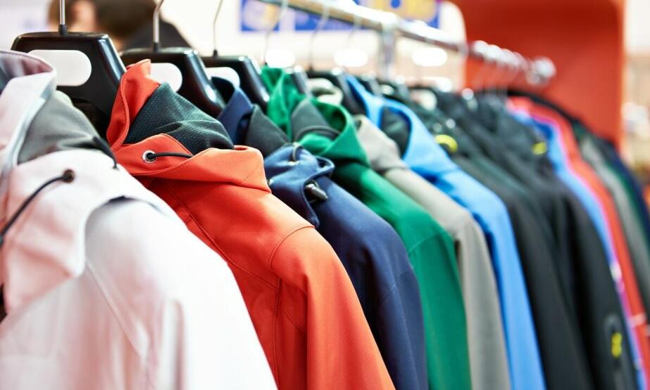 Znaczenie odzieży odblaskowej w przemyśle ciężkim