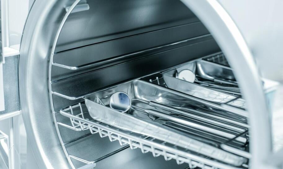 Wpływ preparatów Mediwax na skuteczność dezynfekcji narzędzi stomatologicznych