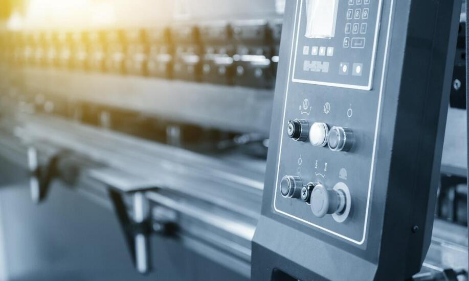 Zastosowanie systemów alarmowych w ochronie obiektów przemysłowych