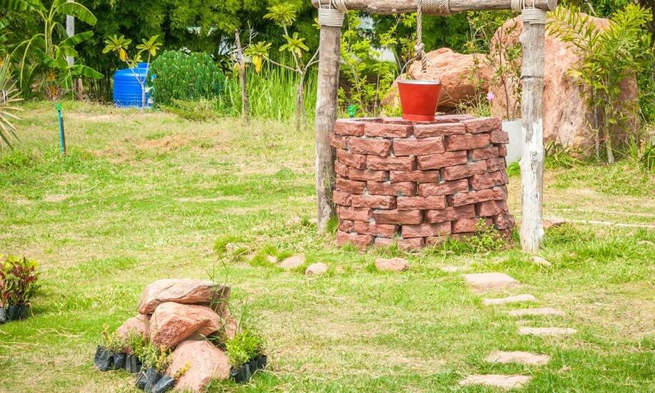 Jakie są wyzwania związane z utrzymaniem czystości wody ze studni głębinowej?