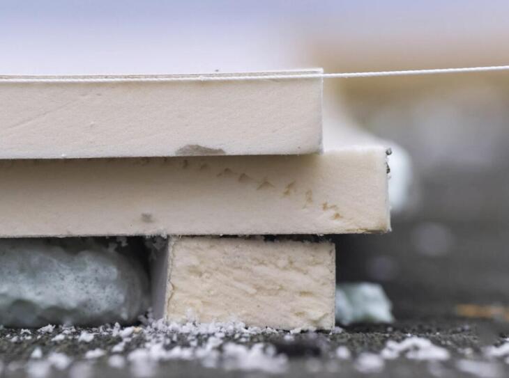 Jakie drzwi zewnętrzne najlepiej chronią przed hałasem?