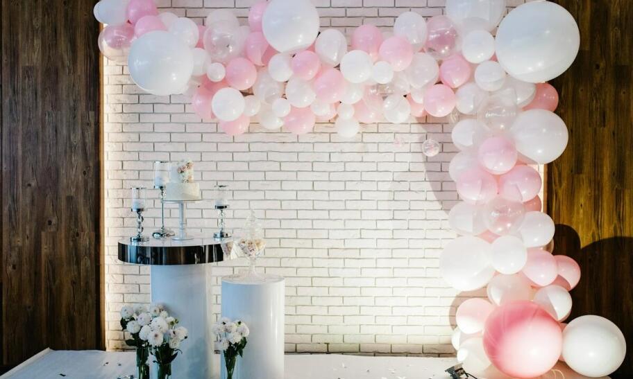 Organizacja weselna a nowoczesne technologie – jakie rozwiązania zastosować?