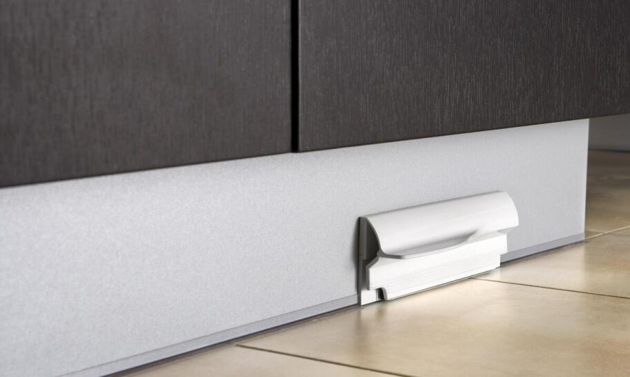 Mechanizmy cichego domyku: zwiększ komfort użytkowania swoich mebli