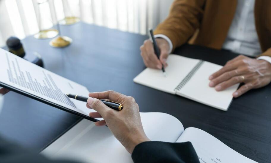 Jak doradztwo prawne wspiera rozwój małych i średnich przedsiębiorstw?