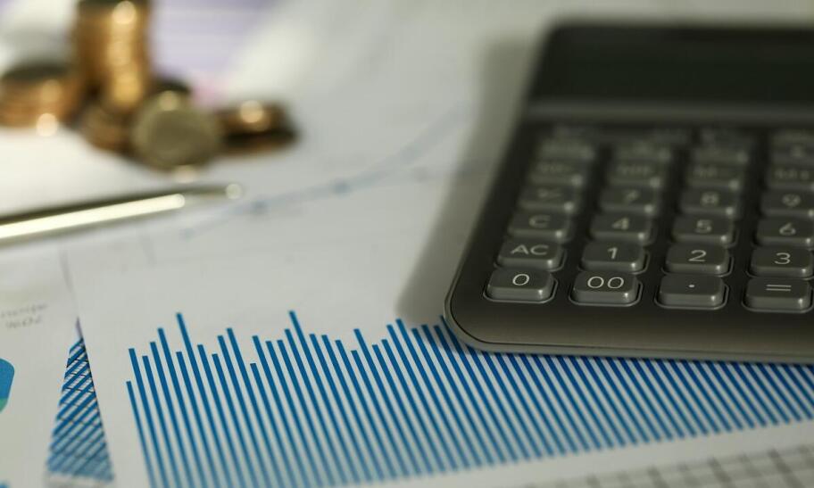 Czy warto korzystać z darmowej wyceny złota przed jego sprzedażą?