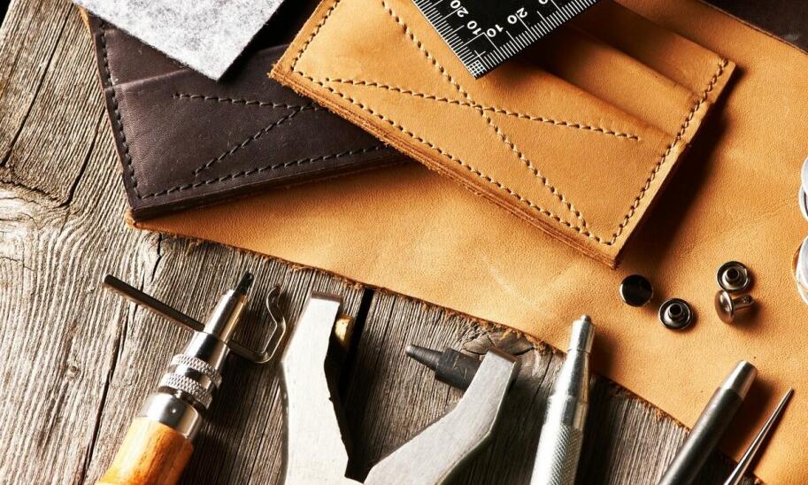 Jakie kleje są najlepsze do naprawy obuwia?