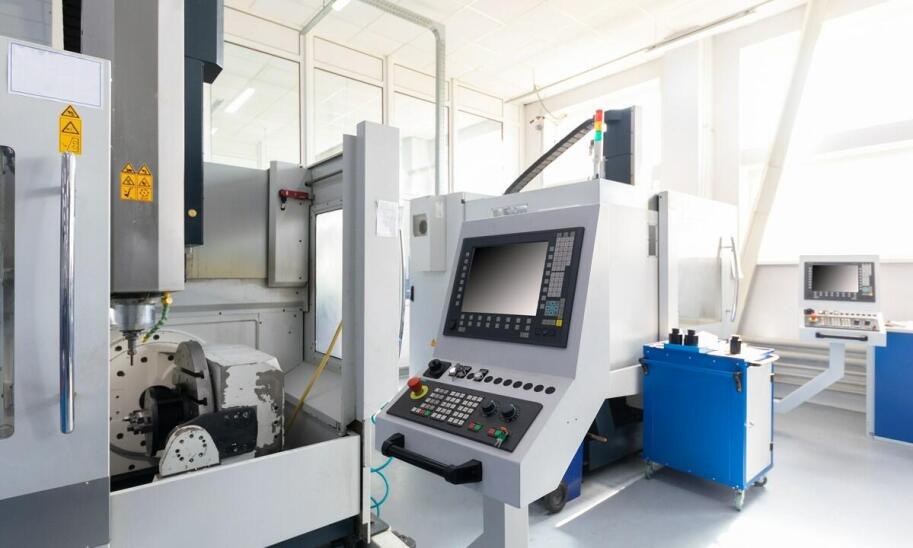 Dlaczego precyzyjna diagnostyka komputerowa jest kluczowa dla floty pojazdów?