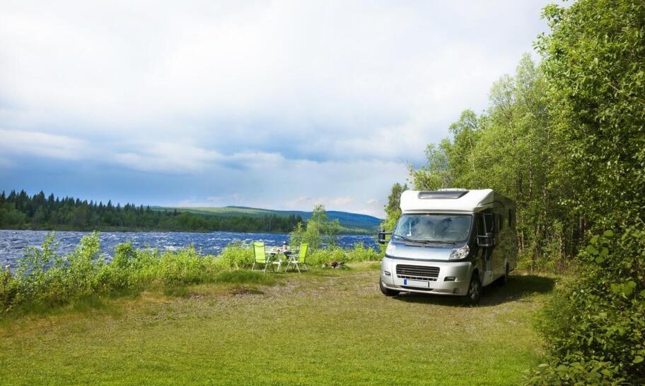 Analiza kosztów wynajmu kampera: Porównanie modeli