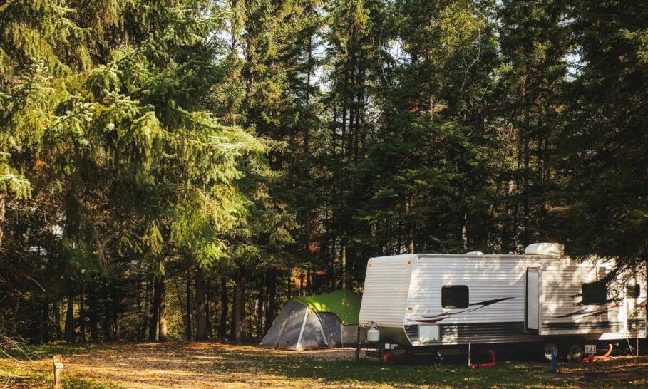 Poradnik: Bezpieczna podróż kamperem do Chorwacji – co trzeba wiedzieć przed wyjazdem?