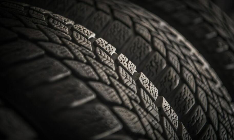 Opony 195 55 r15 - jak wpływają na komfort jazdy?