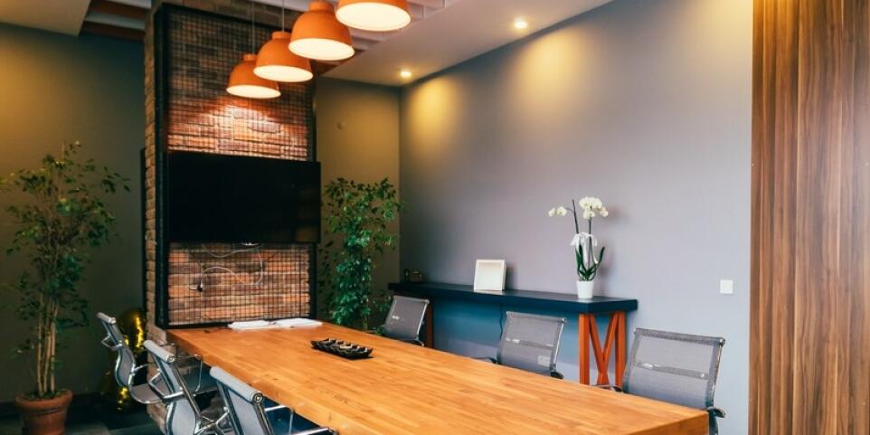 Zorganizuj kreatywne spotkanie biznesowe w sali konferencyjnej hotelu