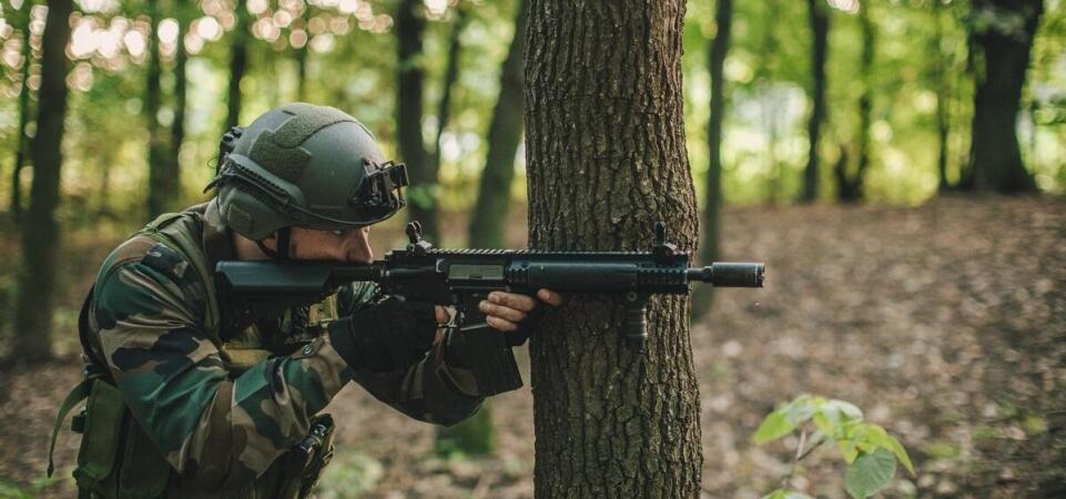 Paintball w Gliwicach: Bezpieczeństwo i sprzęt ochronny dla uczestników