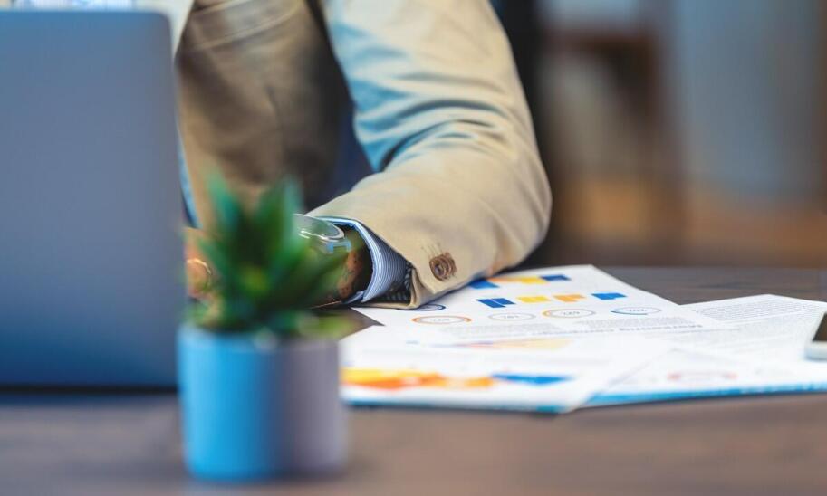 Wycena nieruchomości komercyjnych - jak to robi rzeczoznawca z Warszawy?