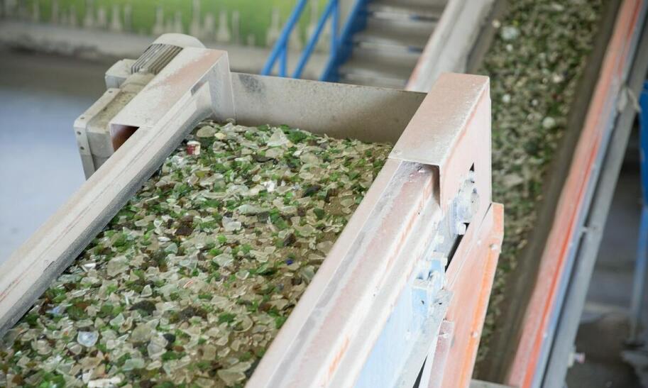 Co oznaczają strzałki na opakowaniach do recyklingu