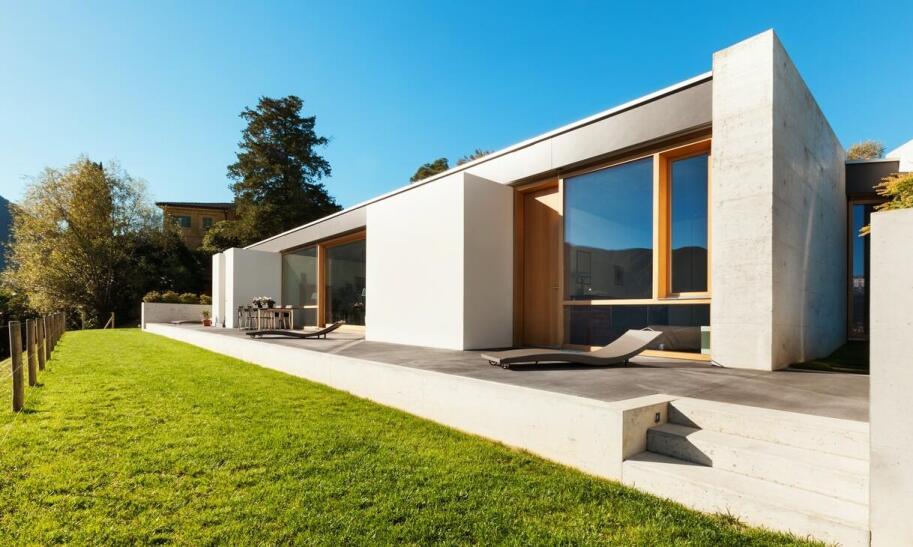 Czym wyczyścić plastikowe krzesła ogrodowe?