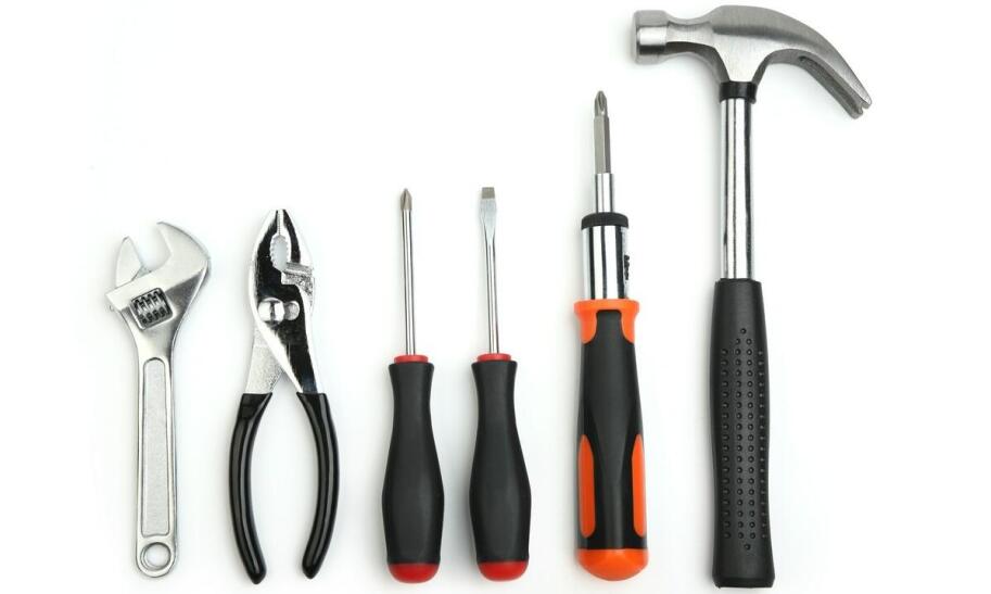 Jak zdemontować skrzydło okna PCV?