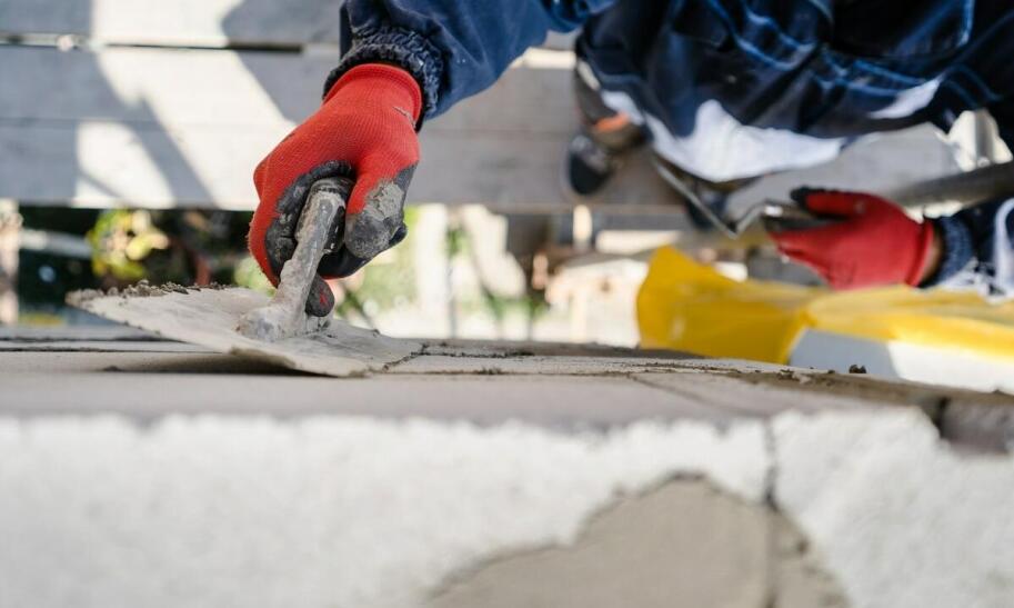 25 kg kleju na ile metrów kwadratowych wystarcza?