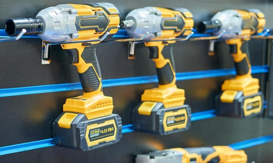 Jaka glebogryzarka na działkę będzie najlepsza?