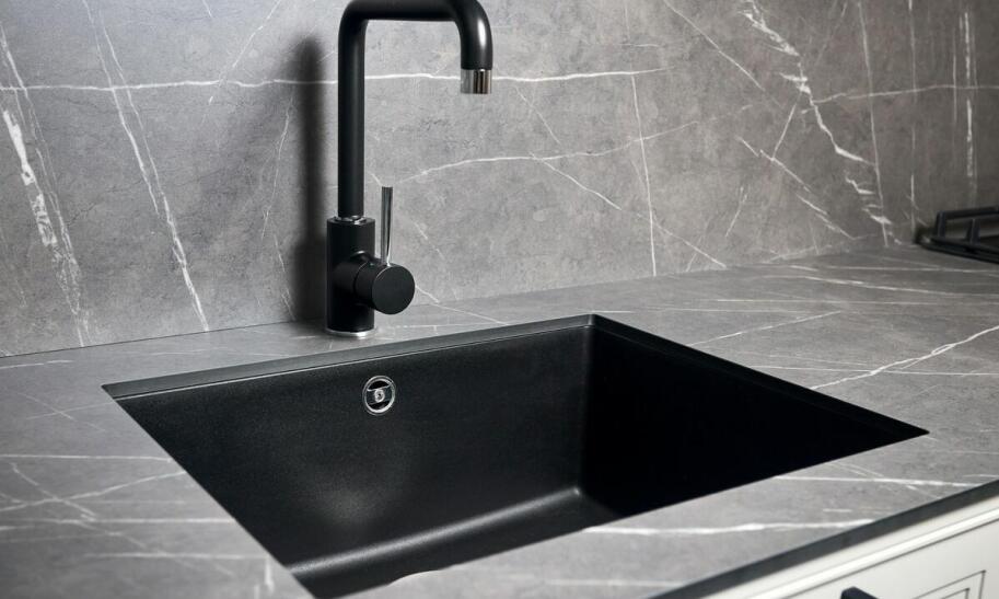 Jak naprawić typowe usterki w domu